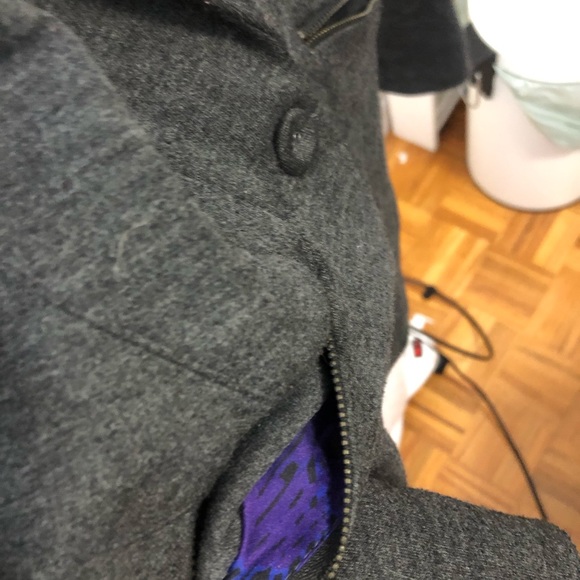 World comfiest blazer - Picture 3 of 5